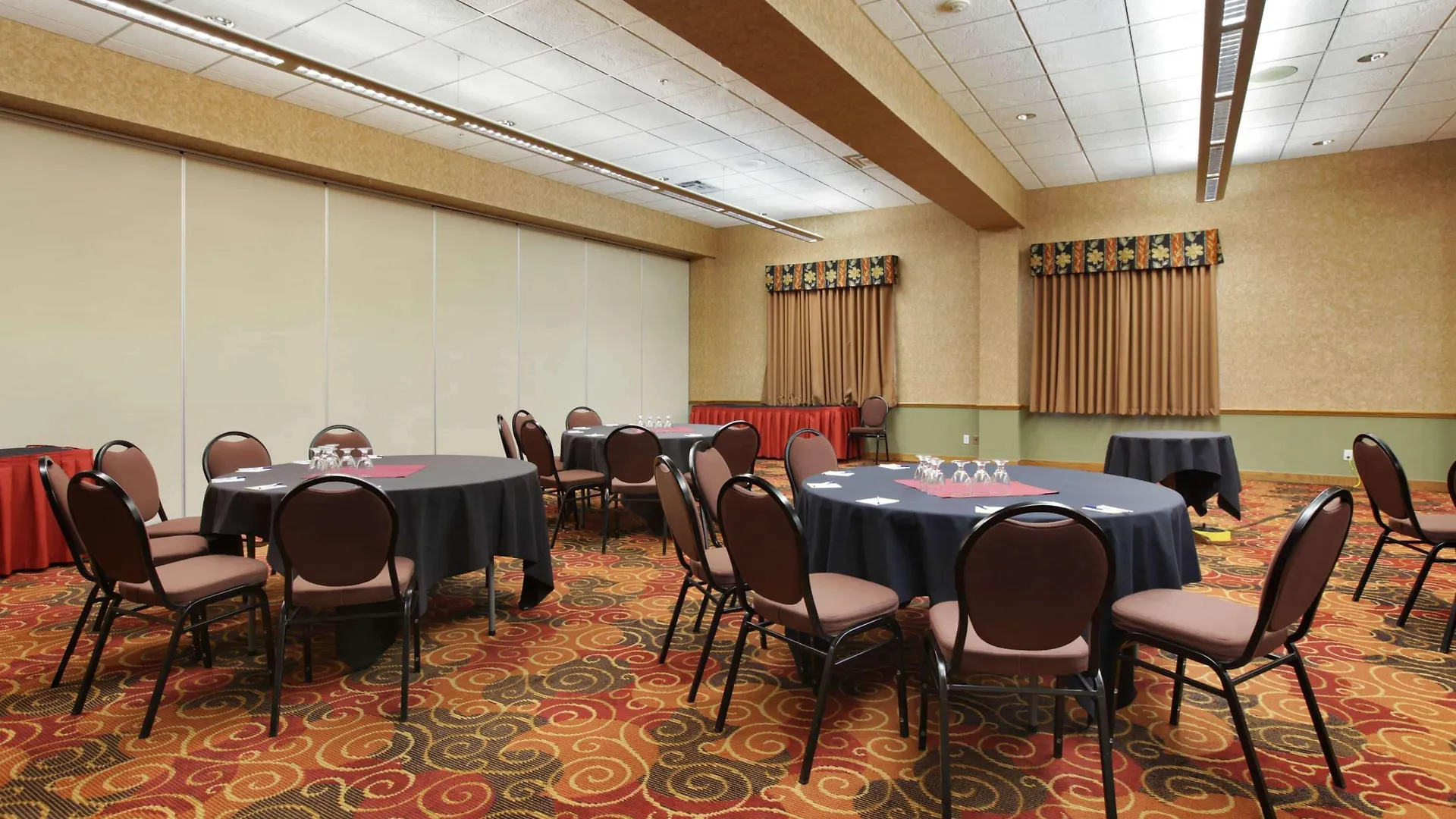 Days Inn & Suites By Wyndham West Edmonton Canada
