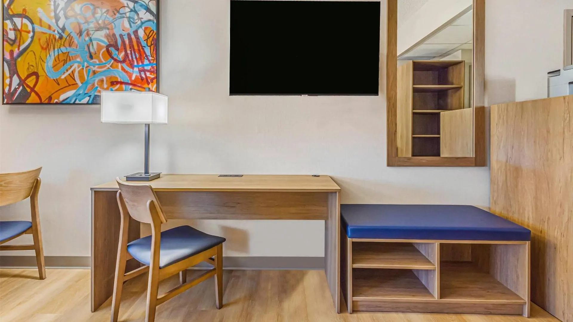 Days Inn & Suites By Wyndham West Edmonton 3*,