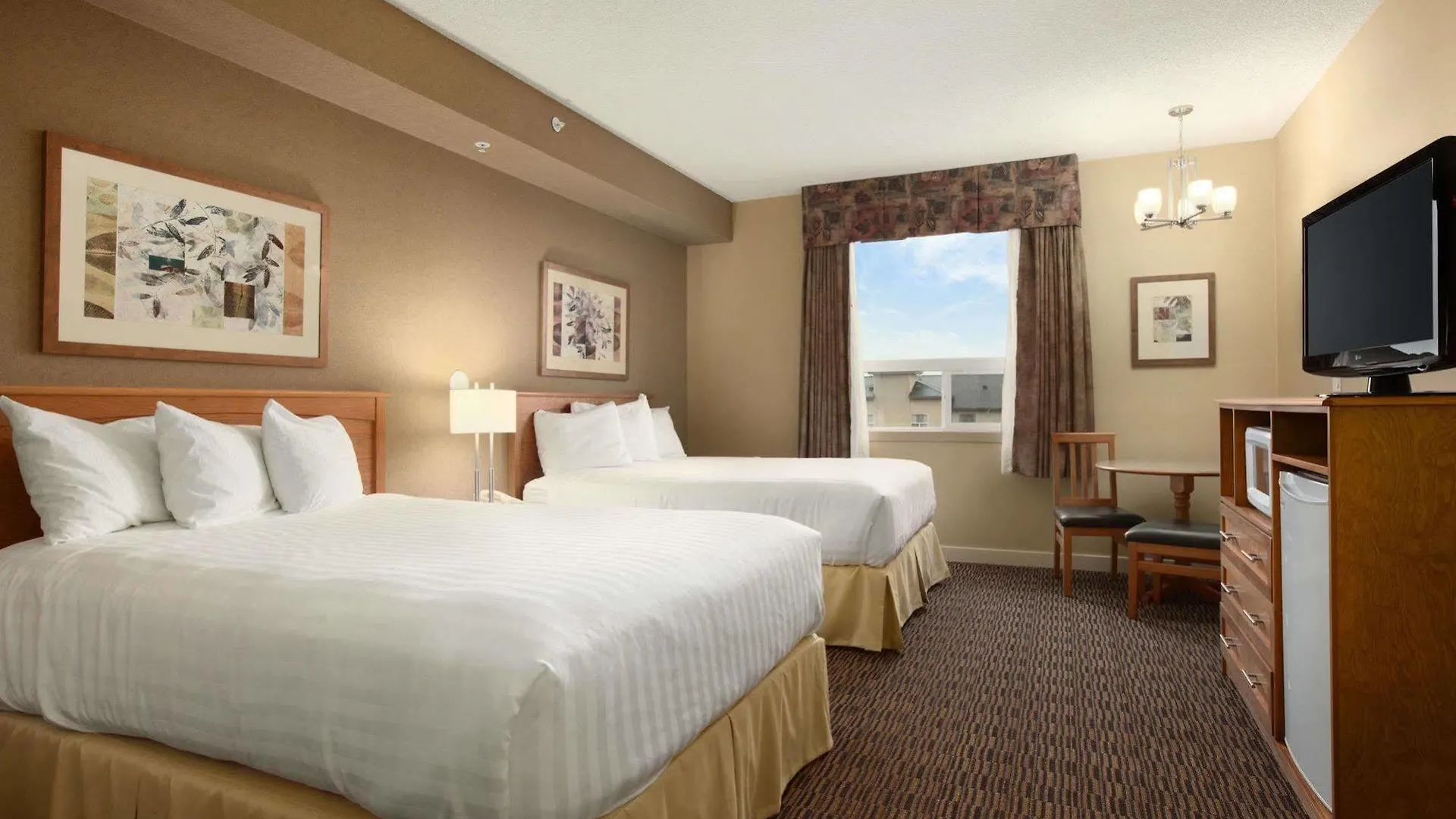 Days Inn & Suites By Wyndham West Edmonton 3*,